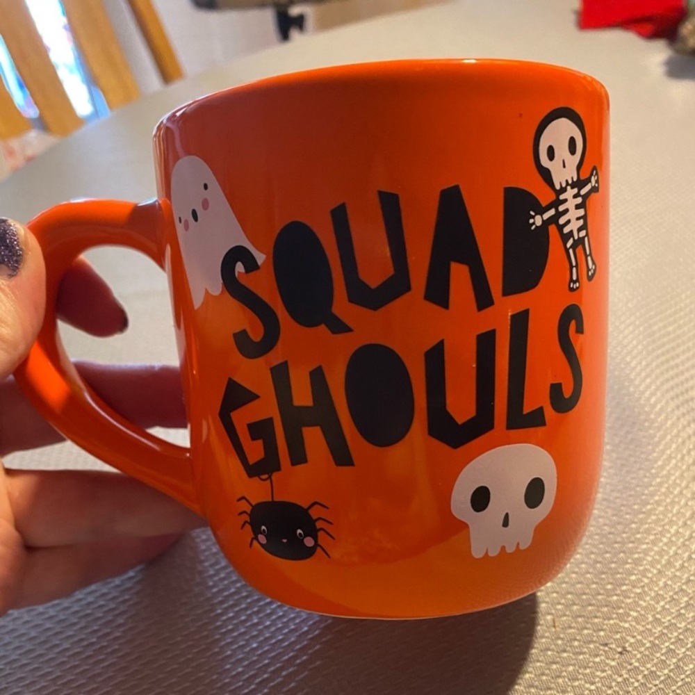 NWOT 16oz Halloween mug